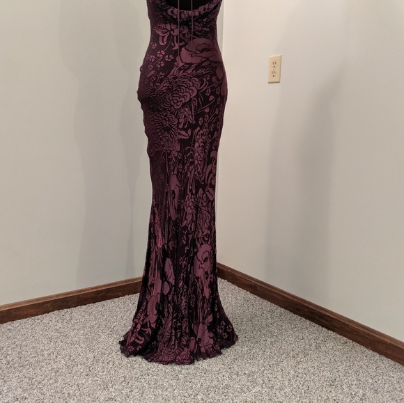 Nicole Miller velvet gown - Picture 6 of 12